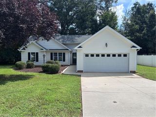 102 Cypress Court, Gibsonville, NC 27249