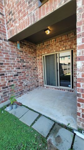709 Lowveld Drive, Murphy, TX 75094