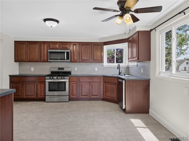 831 Beach Road, Cheektowaga, NY 14225