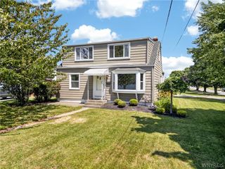 831 Beach Road, Cheektowaga, NY 14225