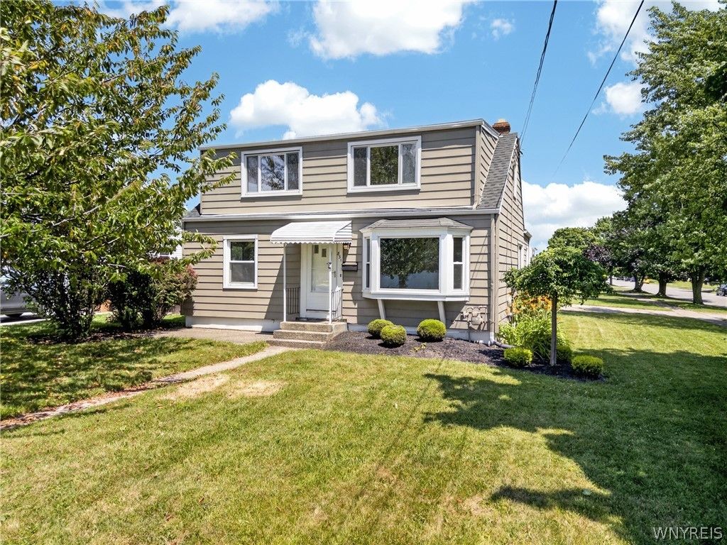 831 Beach Road, Cheektowaga, NY 14225