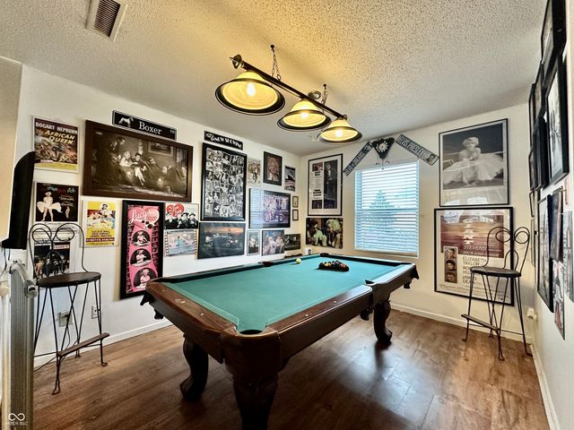 8538 Abbey Dell Drive, Indianapolis, IN 46113