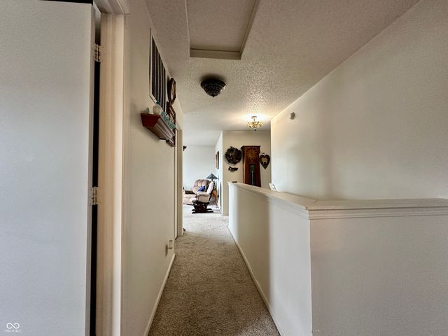 8538 Abbey Dell Drive, Indianapolis, IN 46113