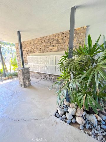 931 W 19th Street 5, Costa Mesa, CA 92627