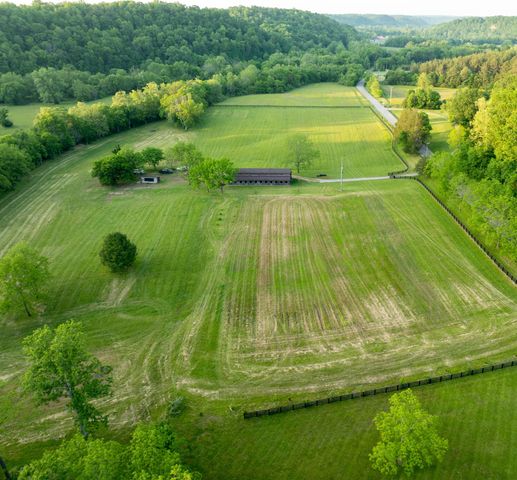 5285 Old Harding Road, Franklin, TN 37064