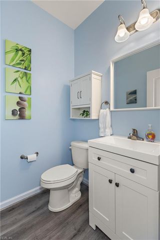 208 Monticello CT, Smithfield, VA 23430