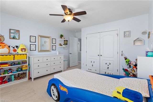 208 Monticello CT, Smithfield, VA 23430