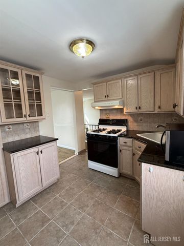 20 Broadway, Clark, NJ 07066