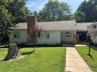 723 N Cherry Street, Harrison, AR 72601