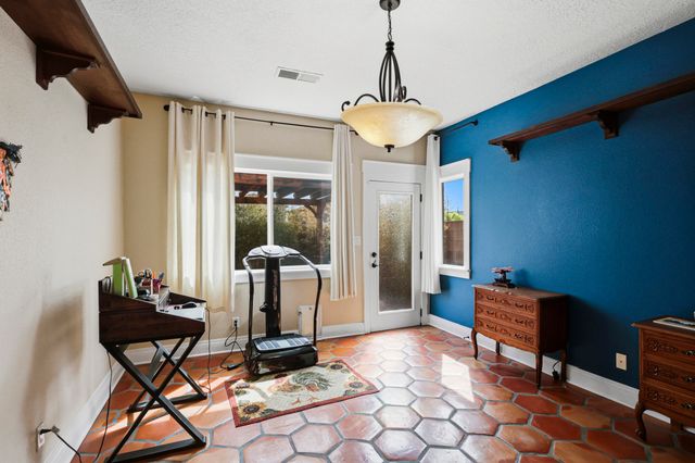 8928 Oso Corridor Place NW, Albuquerque, NM 87114