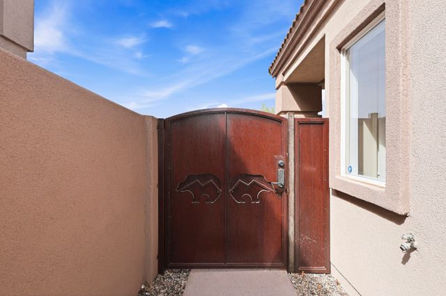 8928 Oso Corridor Place NW, Albuquerque, NM 87114