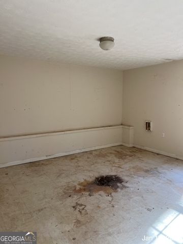 470 Yearling Drive, Loganville, GA 30052