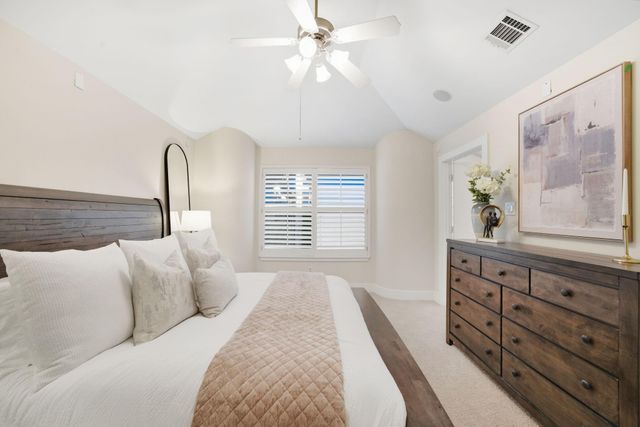 5817 Darling Street D, Houston, TX 77007