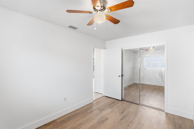 10690 NW 27TH Court, Sunrise, FL 33322