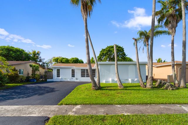 10690 NW 27TH Court, Sunrise, FL 33322