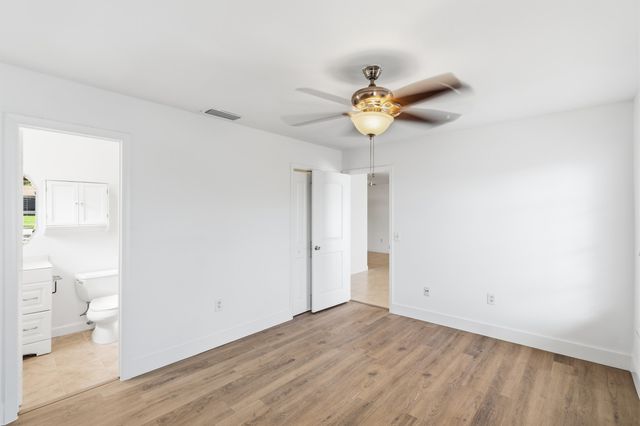 10690 NW 27TH Court, Sunrise, FL 33322