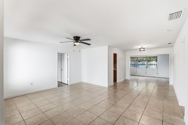 10690 NW 27TH Court, Sunrise, FL 33322
