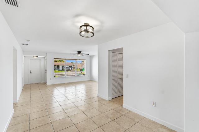 10690 NW 27TH Court, Sunrise, FL 33322