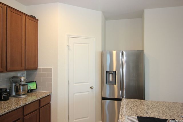 5010 Dalton Bend, Converse, TX 78109