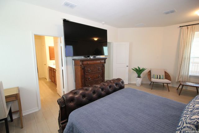 5010 Dalton Bend, Converse, TX 78109