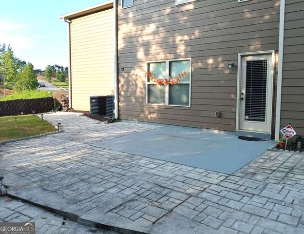 1615 Newport Drive, Bethlehem, GA 30620