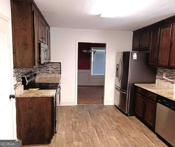 1615 Newport Drive, Bethlehem, GA 30620