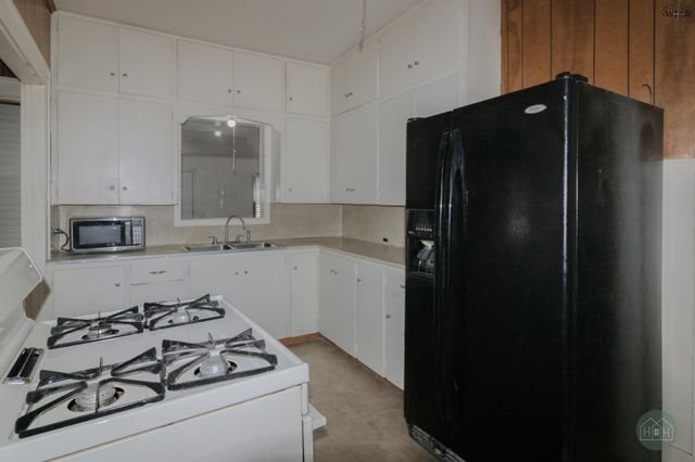 2121 GORDON STREET, Vernon, TX 76384