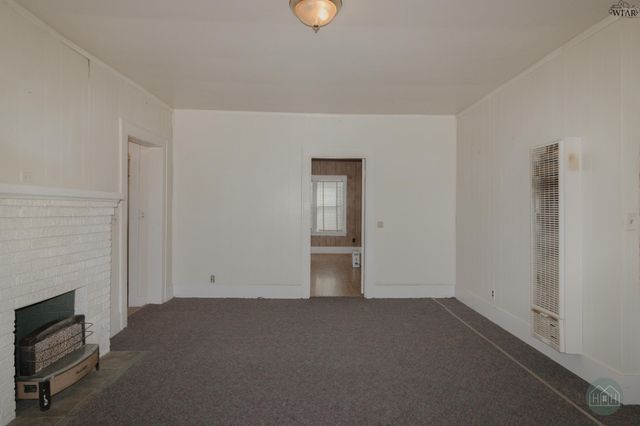 2121 GORDON STREET, Vernon, TX 76384