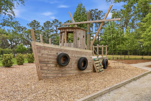 1081 Saltwater Circle, Johns Island, SC 29455