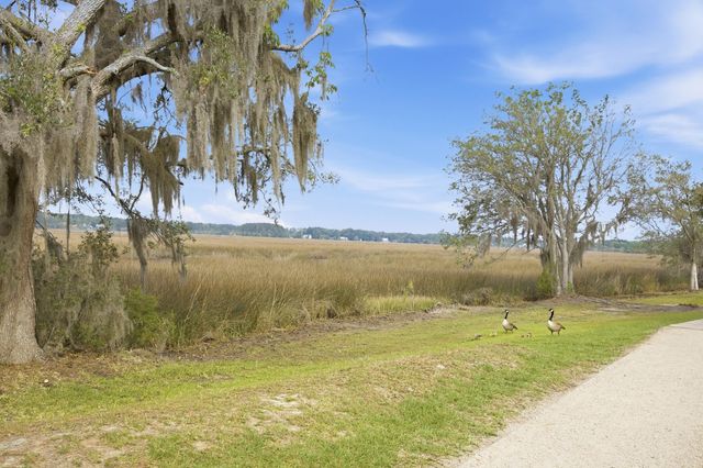 1081 Saltwater Circle, Johns Island, SC 29455
