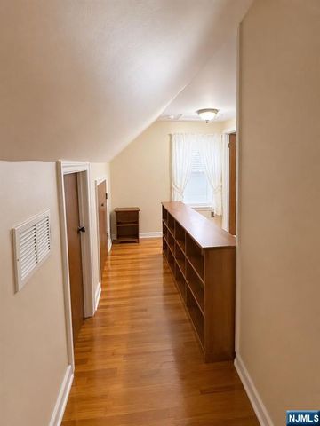 70 Bromley Place, Nutley, NJ 07110