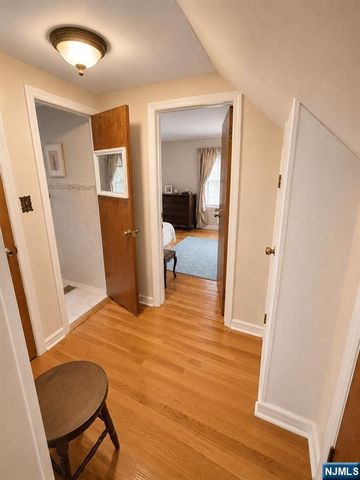 70 Bromley Place, Nutley, NJ 07110