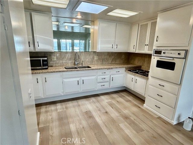 1660 Monterey Rd., M2-9I, Seal Beach, CA 90740