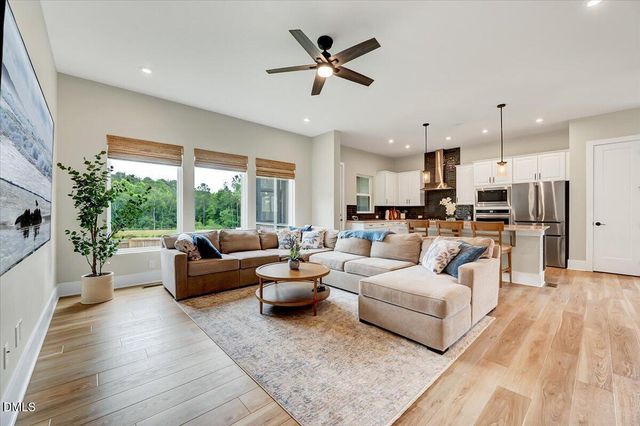 5609 Brisk Gallop Way, Raleigh, NC 27606