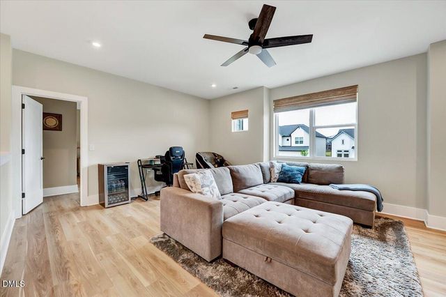 5609 Brisk Gallop Way, Raleigh, NC 27606