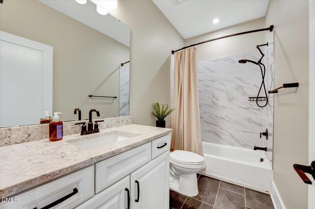 5609 Brisk Gallop Way, Raleigh, NC 27606