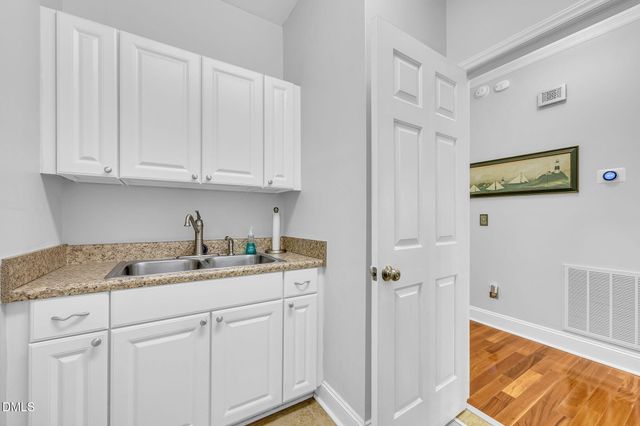 106 Mariposa Drive, Cary, NC 27513