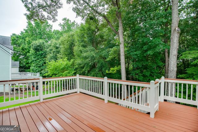 5843 Peacock Lane, Hoschton, GA 30548