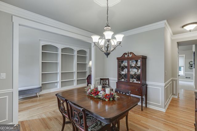 5843 Peacock Lane, Hoschton, GA 30548