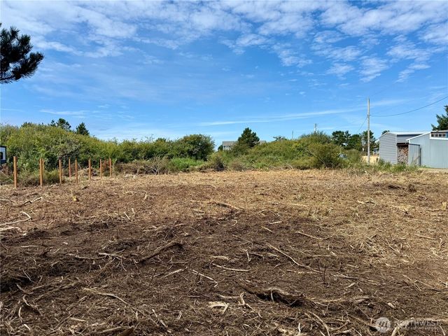 96 X State Route 105, Grayland, WA 98547