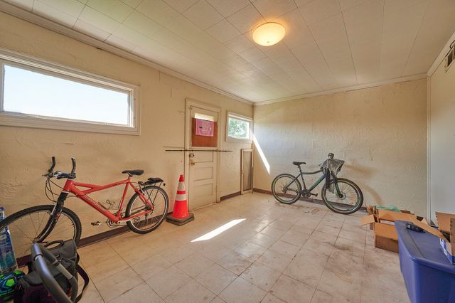126 Scout AVENUE, Carrick, PA 15210