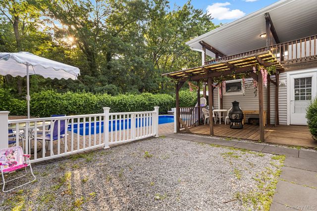 10 Junard Boulevard, Port Jefferson Station, NY 11776
