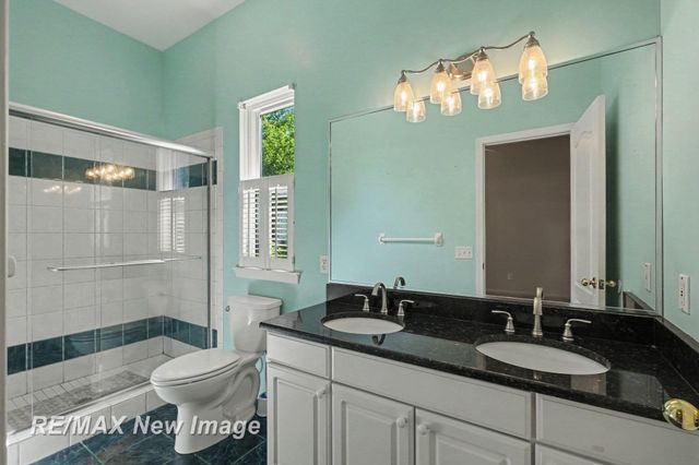 4439 W Edge Way, Burton, MI 48439