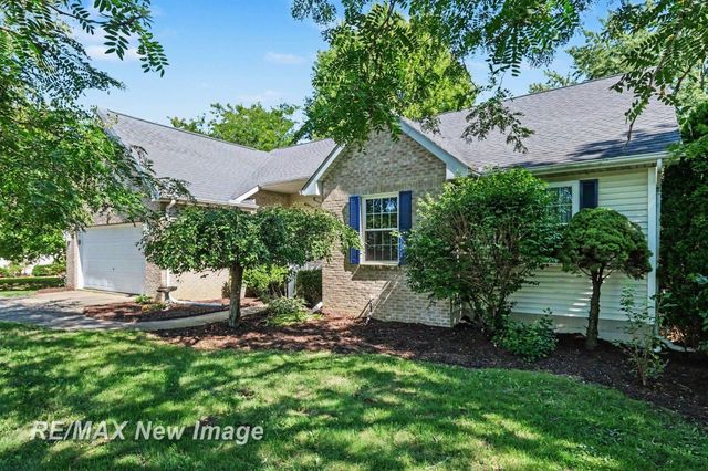 4439 W Edge Way, Burton, MI 48439