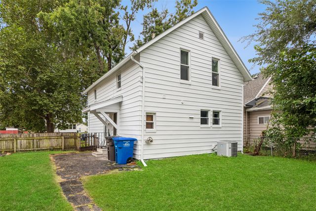 2540 Capitol Avenue, Des Moines, IA 50317