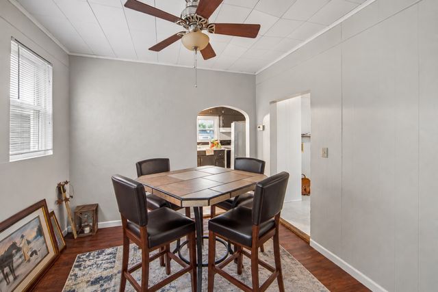 2540 Capitol Avenue, Des Moines, IA 50317