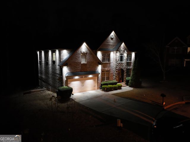 1869 Millstone Manor, Conyers, GA 30013