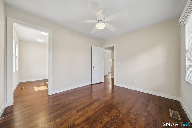 10 Wells Avenue, Stamford, CT 06902