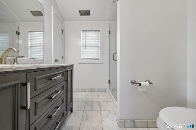 10 Wells Avenue, Stamford, CT 06902