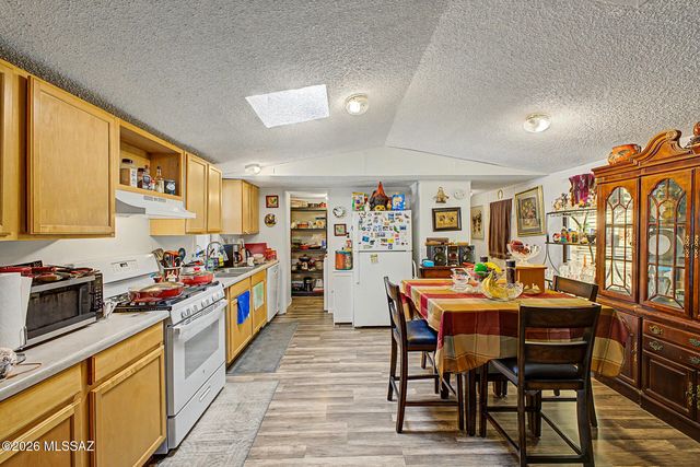 1325 W Silverlake Rd Spc 36, Tucson, AZ 85713